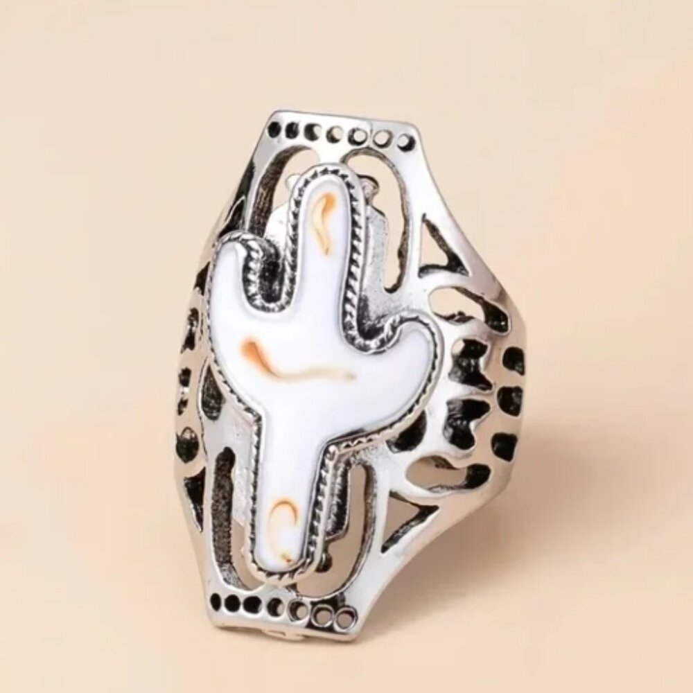 Silver Bohemian Cactus Hollow Wide Face Ring